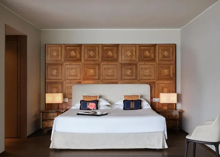 Hotel Flori 4*