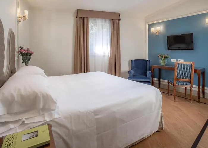 Flori Hotel Como