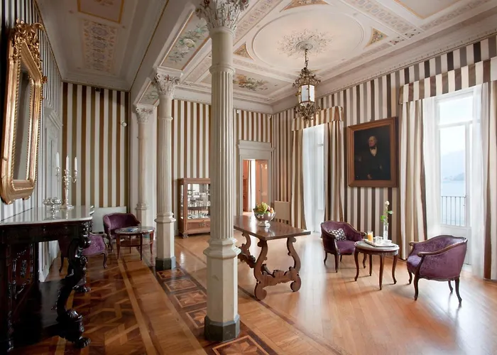 Flori Отель Комо